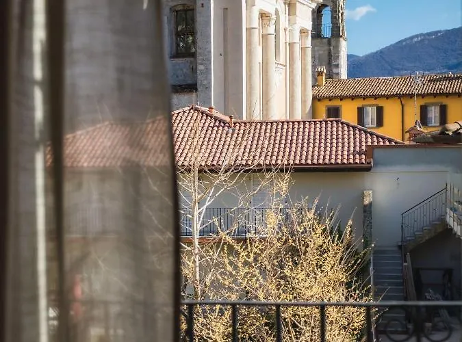 La Maison Du Iseo 普雷多勒
